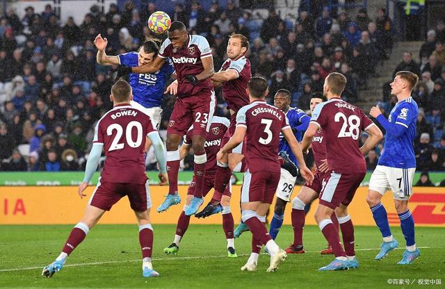 aoa体育直播-曼联主场大胜布莱顿，连胜收官