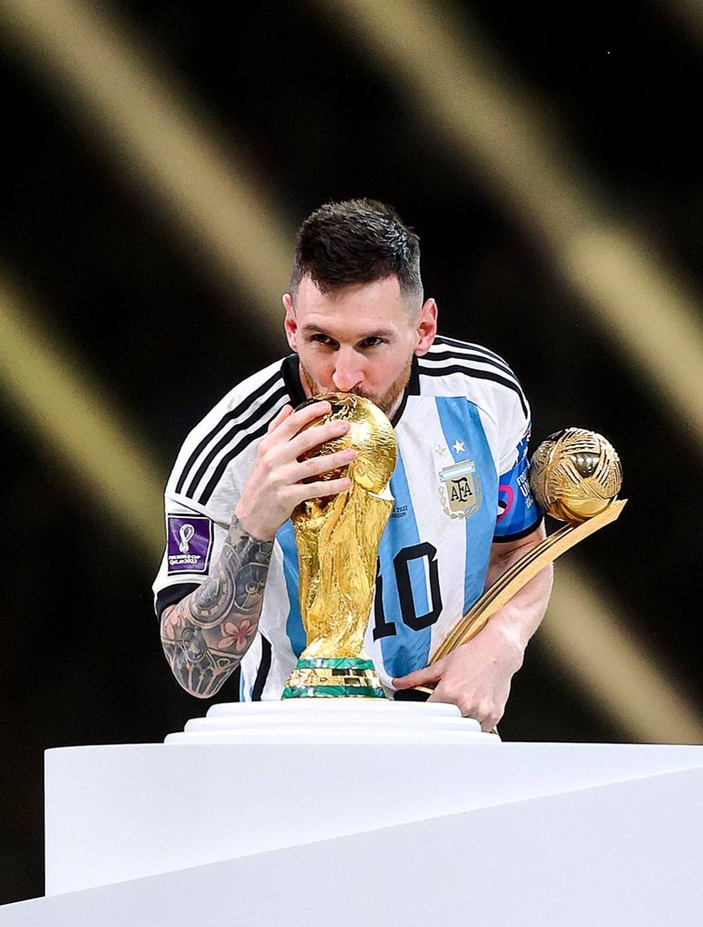 包含巴塞罗那主场战胜皇家社会,梅西再次成为球队救世主的词条 包含巴塞罗那主场战胜皇家社会,梅西再次成为球队救世主的词条