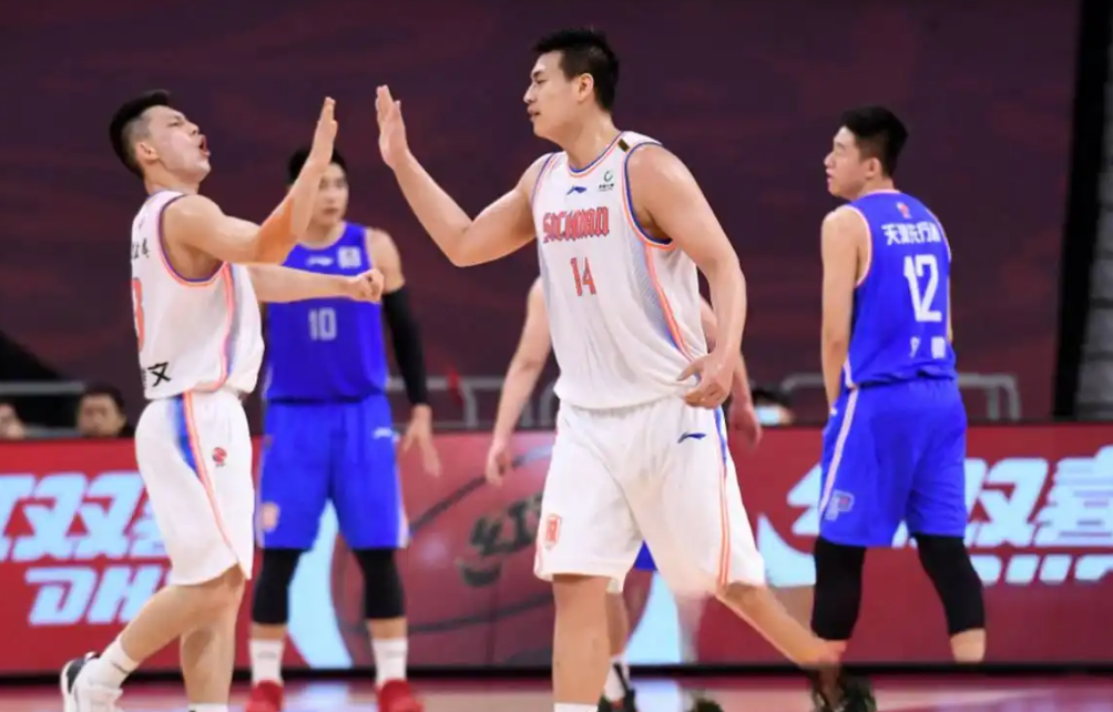 关于山东男篮轻松击败江苏队,豪取四连胜的信息 关于山东男篮轻松击败江苏队,豪取四连胜的信息