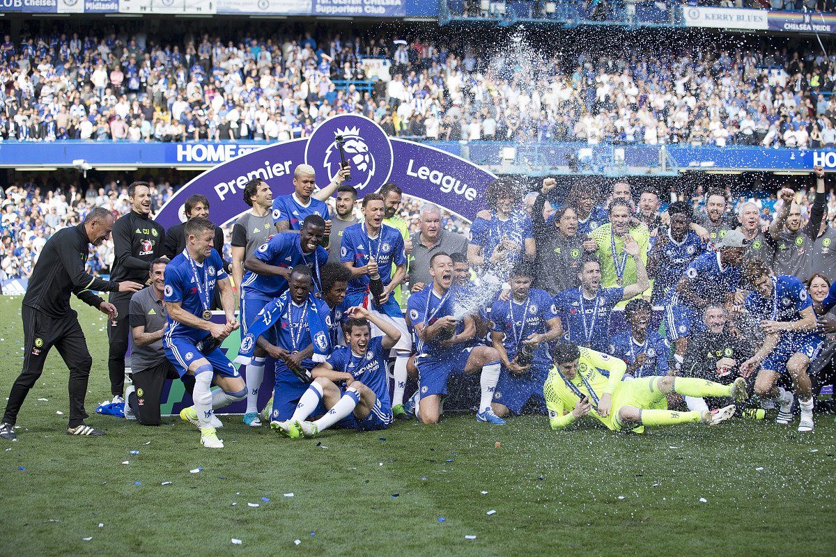 aoa体育官网-巴塞罗那客场对阵切尔西，强强对话