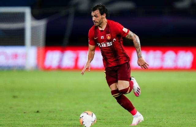 关于波兰队艰难过关,取得关键胜利的信息 关于波兰队艰难过关,取得关键胜利的信息