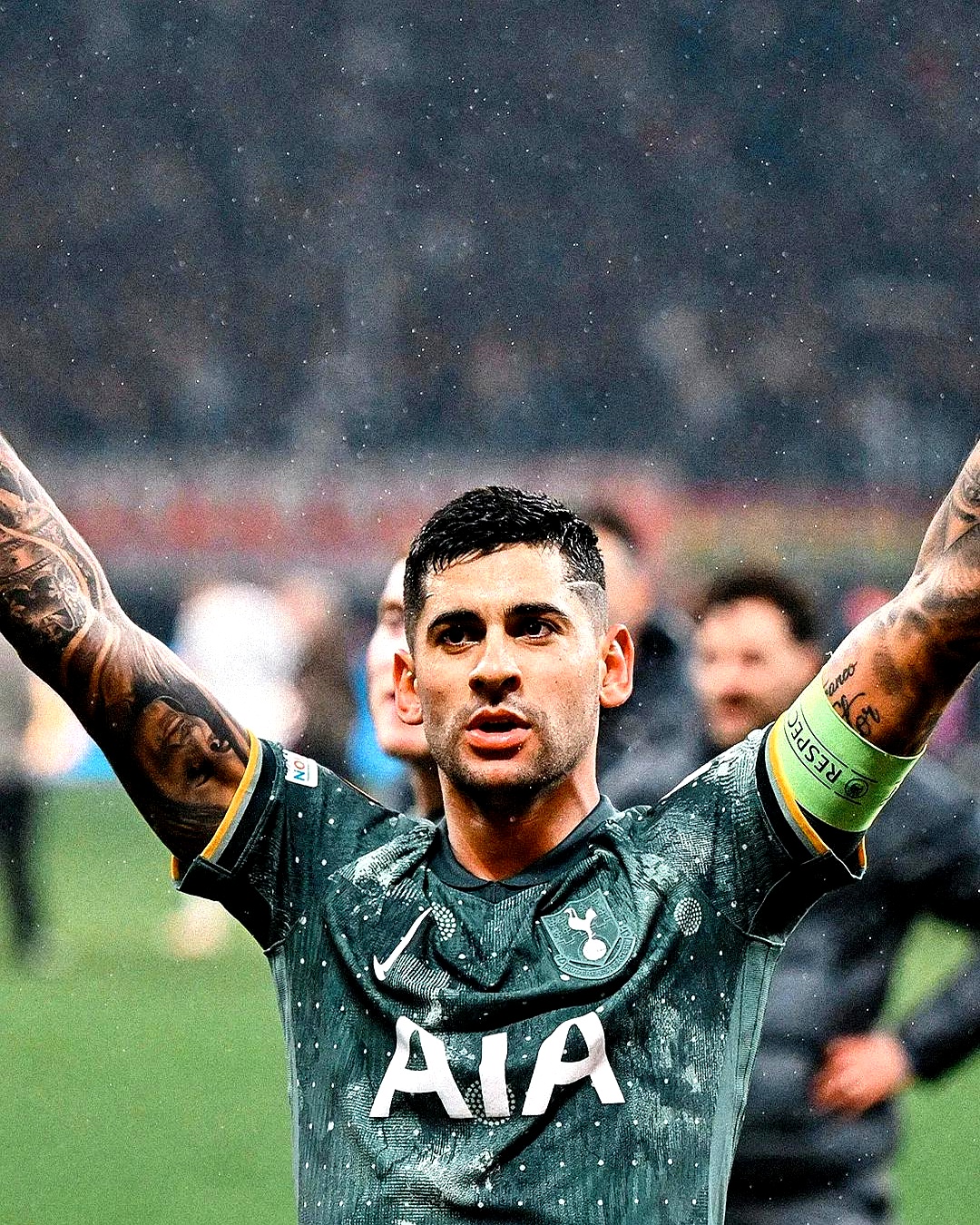 包含热刺签下南美新星，锋线进攻势如破竹的词条