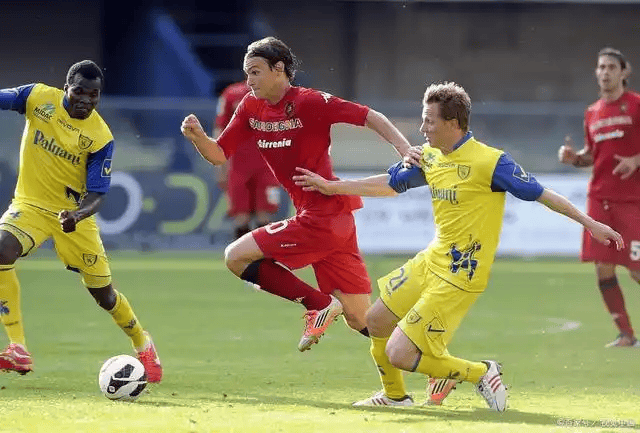 萨索洛将在主场对阵乌迪内斯