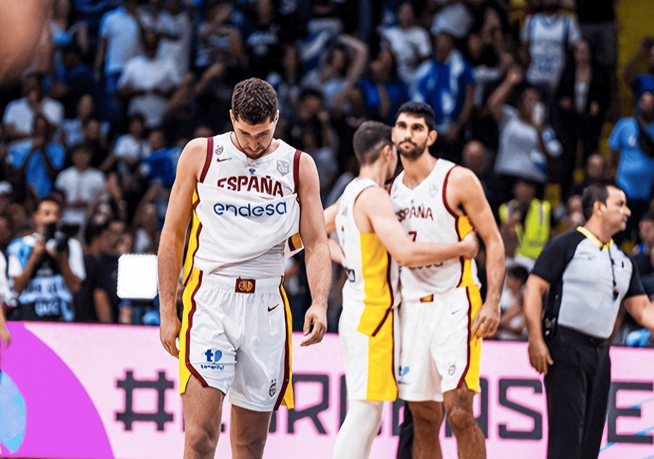 aoa体育馆-西班牙男篮捍卫荣誉，成功卫冕冠军